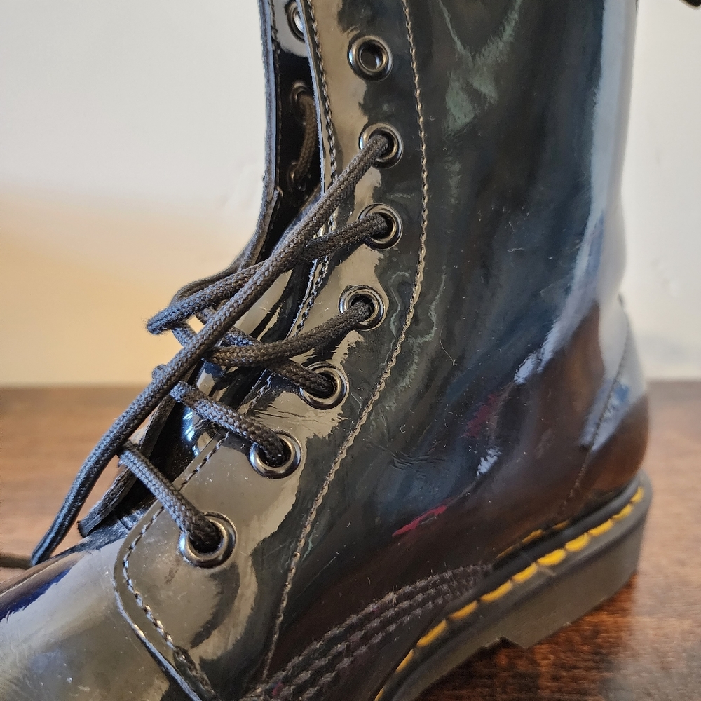 EUC Dr. Martens 1460 Patent Leather Boots! - Picture 12 of 13